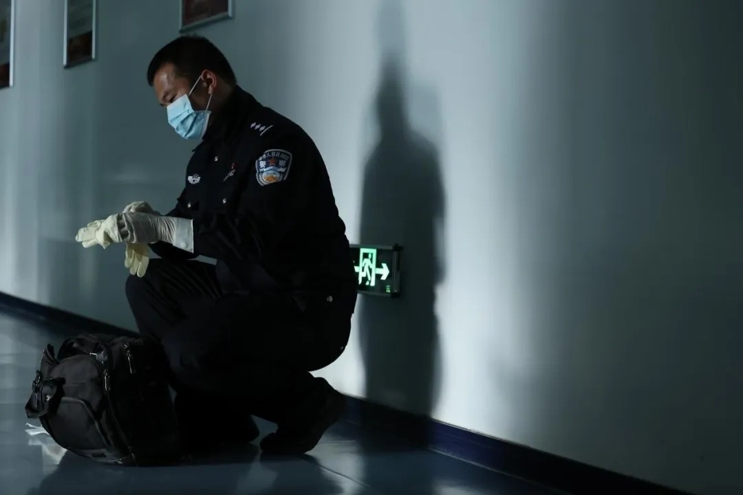 五华警察故事｜“尸语者”他们的工作场景，可能引起您的不适，请谨慎观看