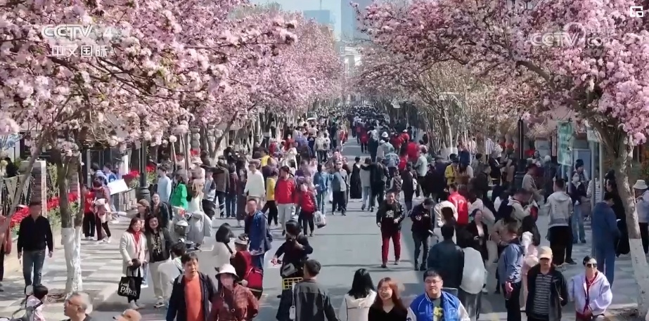 “吃喝玩乐”等生活服务业消费“火热” 中国经济内需潜力“热力”释放 “吃喝玩乐”等生活服务业消费“火热” 中国经济内需潜力“热力”释放