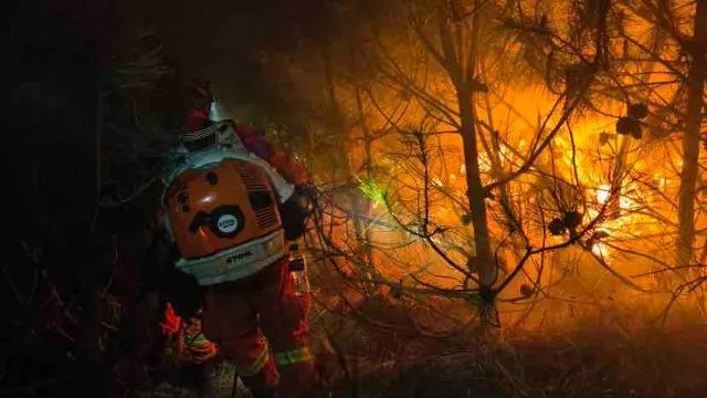 明火已扑灭！云南洱源山火最新进展......