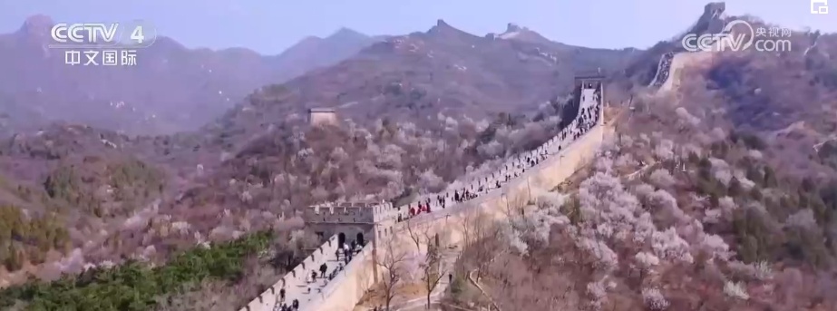 “吃喝玩乐”等生活服务业消费“火热” 中国经济内需潜力“热力”释放 “吃喝玩乐”等生活服务业消费“火热” 中国经济内需潜力“热力”释放