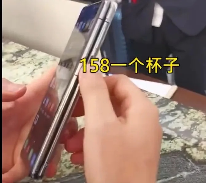 女子打破酒店杯子被索赔158元，当地市监部门已介入