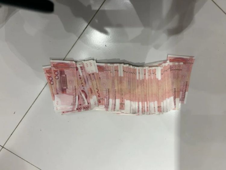 一只蛋糕15000元！杭州一老板接到大订单，收款后被吓到……