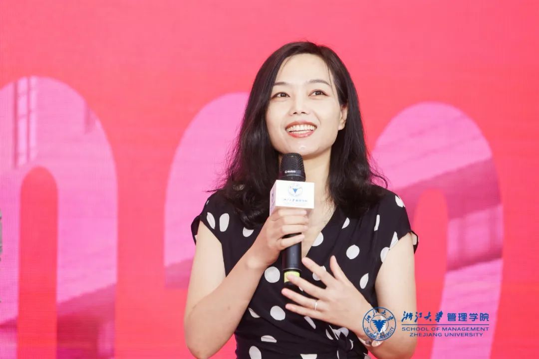 浙大女生在宿舍床板发现23年前励志纸条，后续：学姐找到了！已成企业家