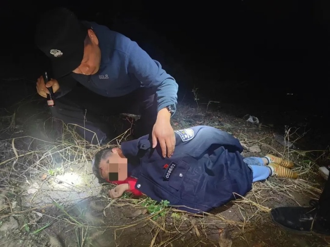 5岁男孩掉落高速桥！安徽合肥公安深夜紧急搜救！