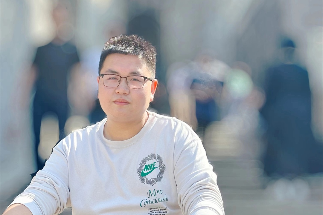 本科生创造学院历史，教授连用4个感叹号！