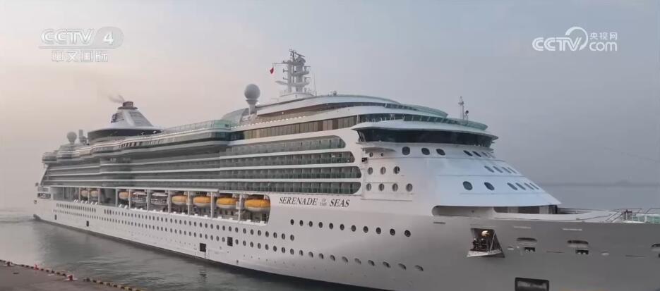多艘国际邮轮停靠天津 国际友人体验中国文化感受“津”彩之旅
