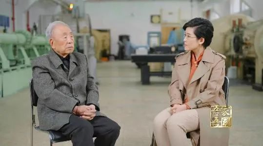 时代塑“鸿儒”，“90后”院士何以感动中国？