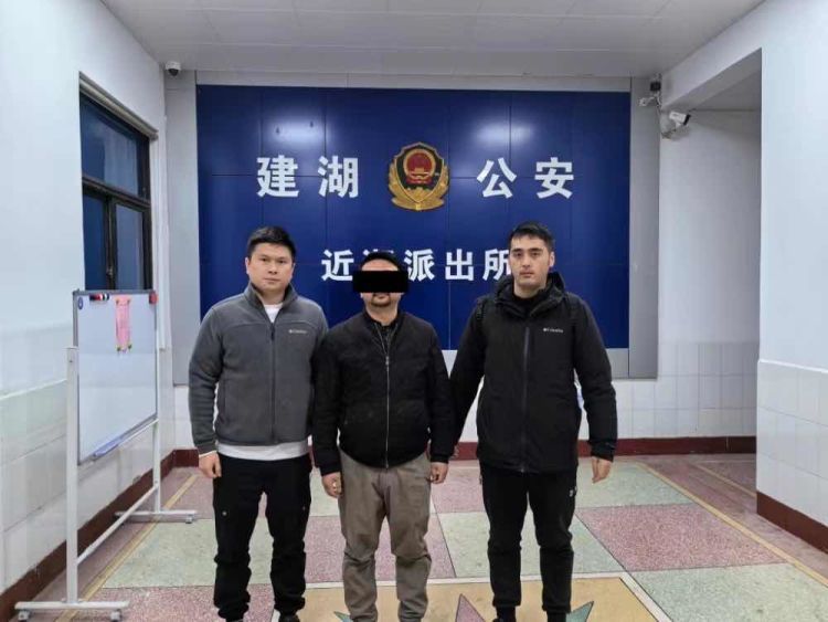 先入学华师大再调剂到复旦?男子化身“大学引路人”诈骗20余个家庭 先入学华师大再调剂到复旦?男子化身“大学引路人”诈骗20余个家庭