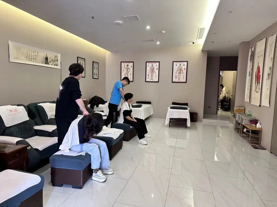 补贴125万！他凭“捏脚”绝活获评C类人才，安家杭州！