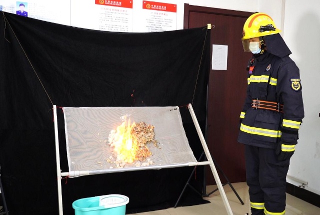 “白绒绒”又“飘”了？如何解决春天杨树柳树飘“白毛”的问题