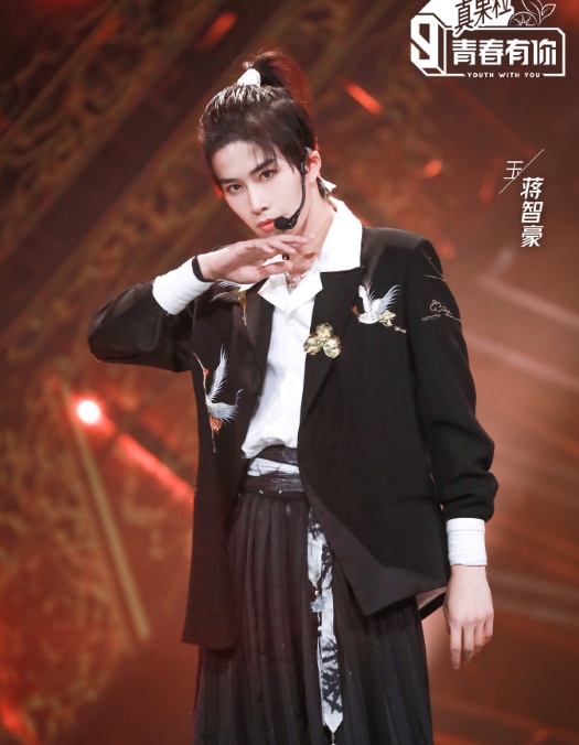 28岁男艺人一年前确诊肺癌晚期，今日再发声：坚持过来了