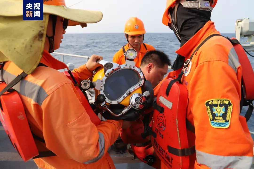 海南商渔船碰撞事故已发现6具遗体，仍有2人失联