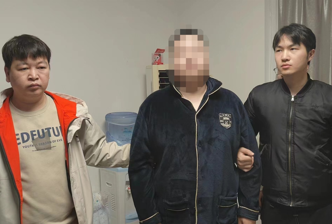 “杭州万象城珠宝抢劫案嫌犯疯了”？杭州公安最新通报