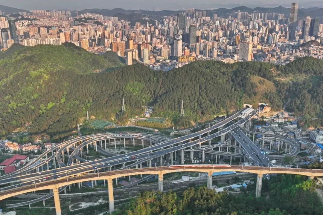 出行有变!4月12日零时起,铁路调图 出行有变!4月12日零时起,铁路调图