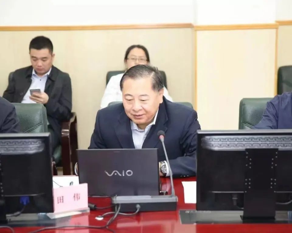 一天三名院长落马,医药反腐重拳出击→ 一天三名院长落马,医药反腐重拳出击→