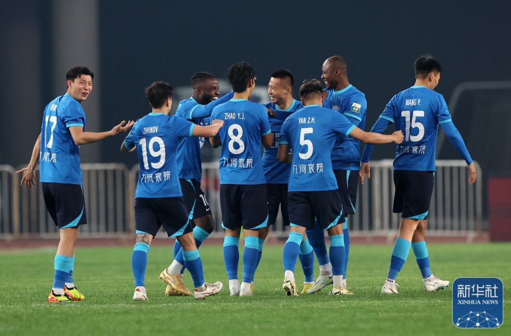 足球丨中超：沧州雄狮胜长春亚泰