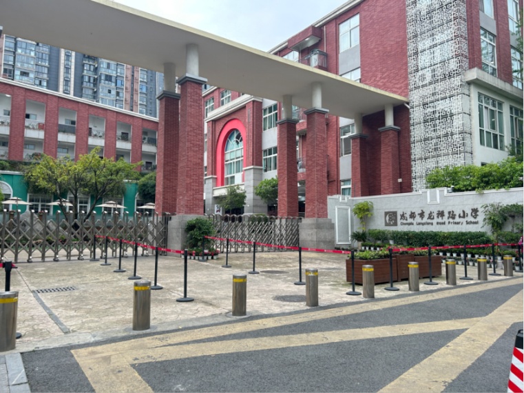 “烟卡”盛行小学生圈？我们走访了成都多所小学