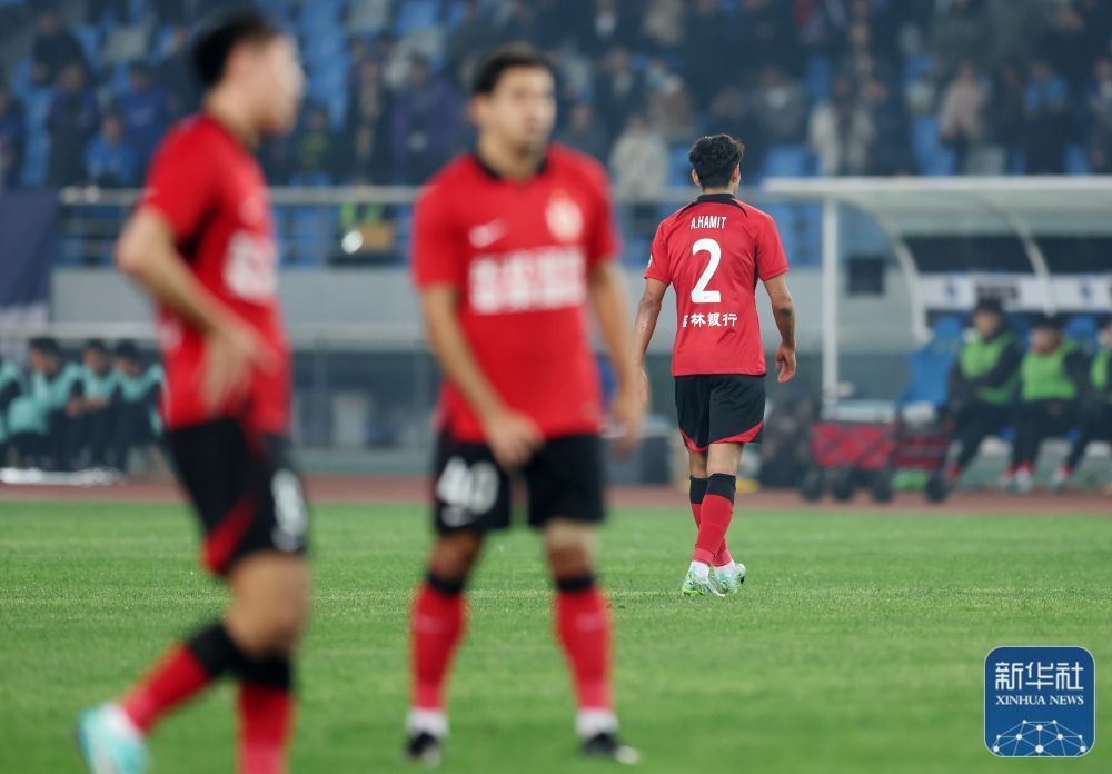 足球丨中超：沧州雄狮胜长春亚泰