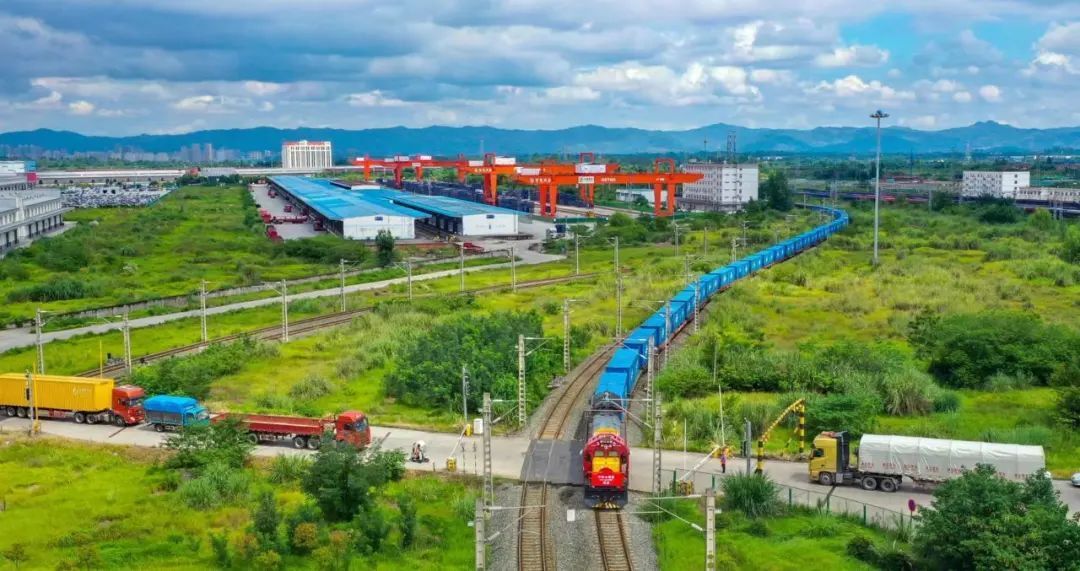 出行有变!4月12日零时起,铁路调图 出行有变!4月12日零时起,铁路调图