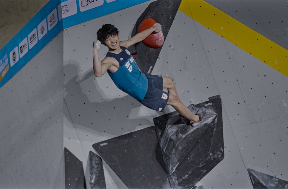 攀岩世界杯首站：日本队获男子攀石前两名