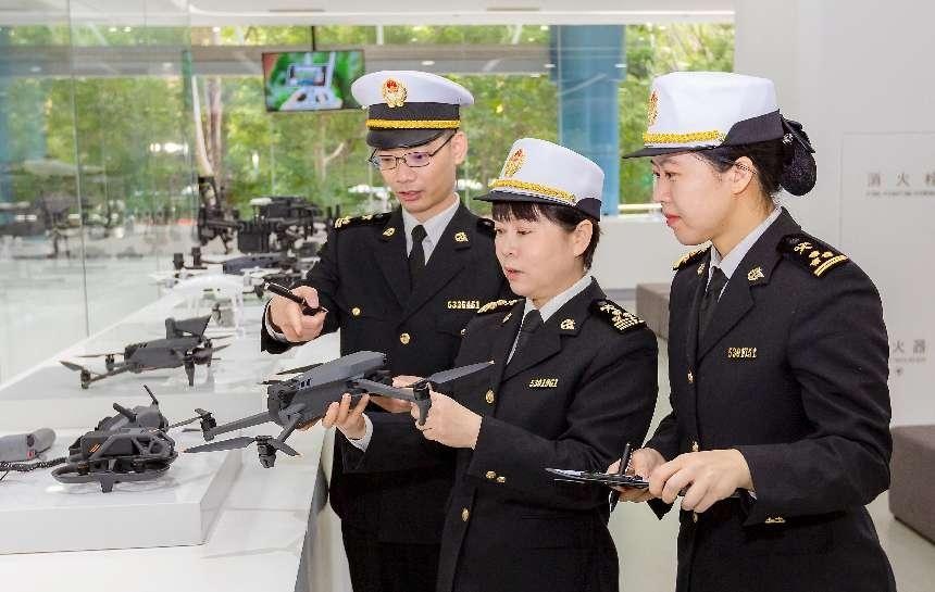 深圳:前海海关五年砥砺 护航企业“走出去” 深圳:前海海关五年砥砺 护航企业“走出去”