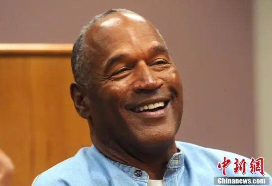 辛普森去世！其“杀妻案”轰动世界…