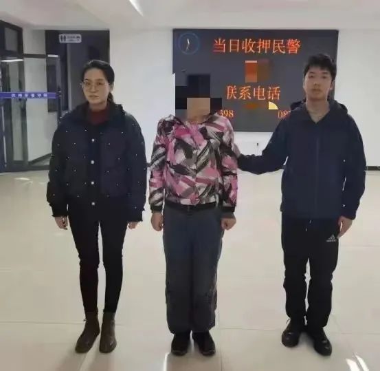 吹嘘“公司花23万亿美元已买下故宫博物院”,上万人被骗! 吹嘘“公司花23万亿美元已买下故宫博物院”,上万人被骗!