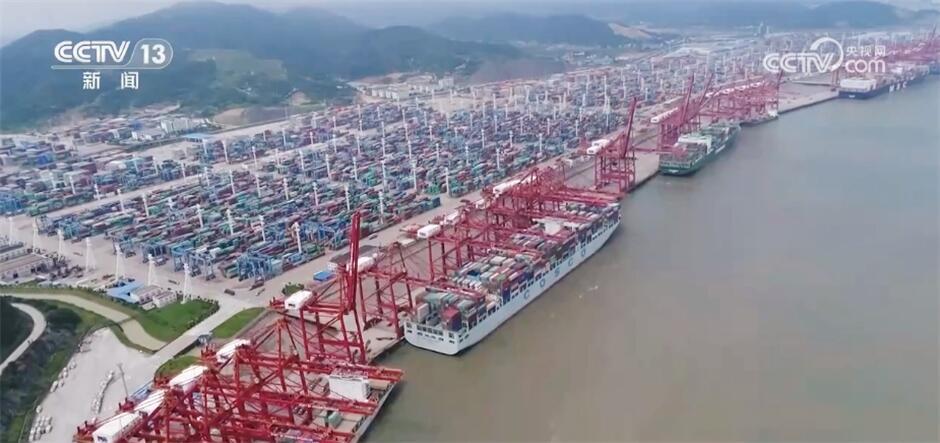 2023年中国出口国际市场份额稳定在较高水平 外贸长期向好、前景光明