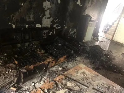 最后的清醒，夫妻吵架妻子放火烧家后自行报警，获刑！