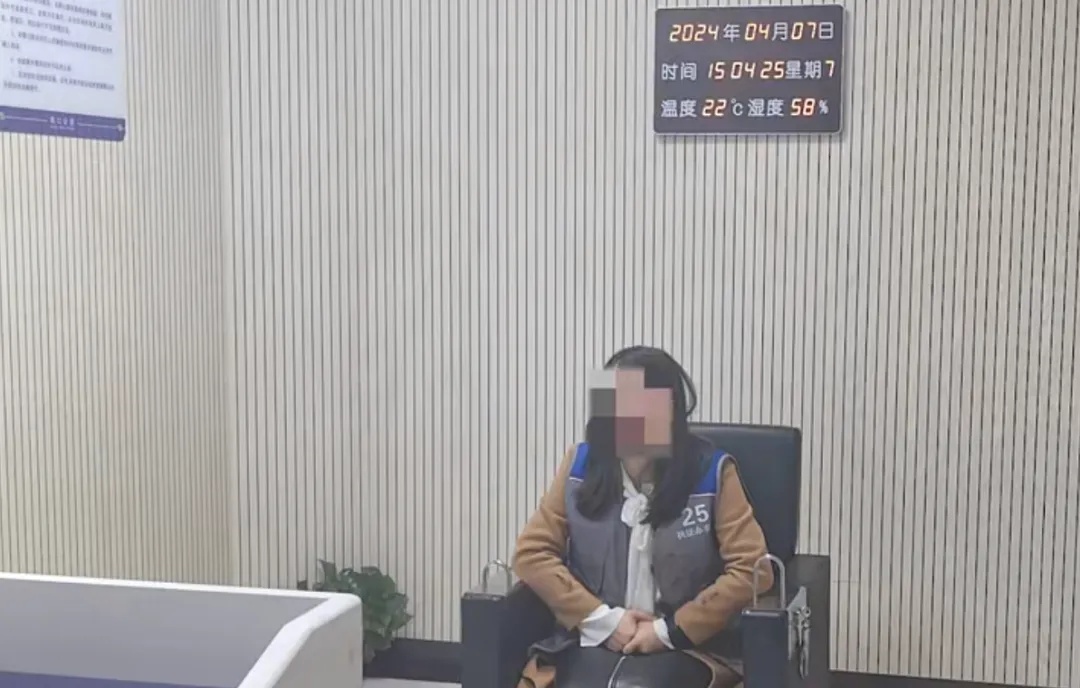 女子高速公路驾车逆行15公里!刑事立案! 女子高速公路驾车逆行15公里!刑事立案!