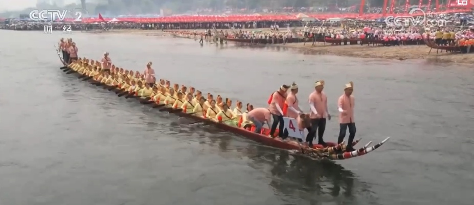 “三月三”“泼水节”,乐翻天!“传统节日+旅游”推动跨境游持续升温 “三月三”“泼水节”,乐翻天!“传统节日+旅游”推动跨境游持续升温