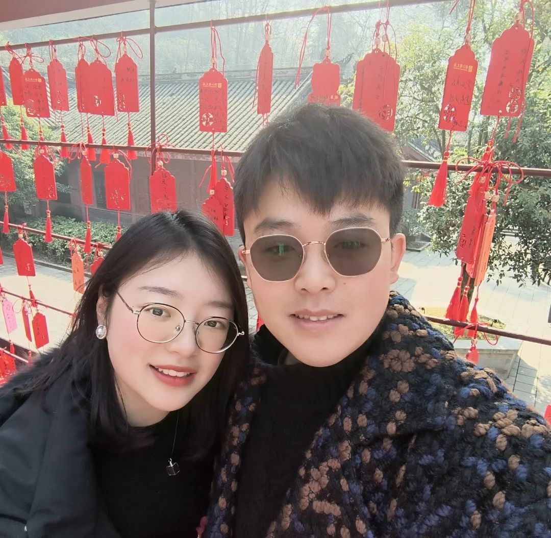 同在一个铁路单位的“95后”双职工，为这件事推迟婚礼两年