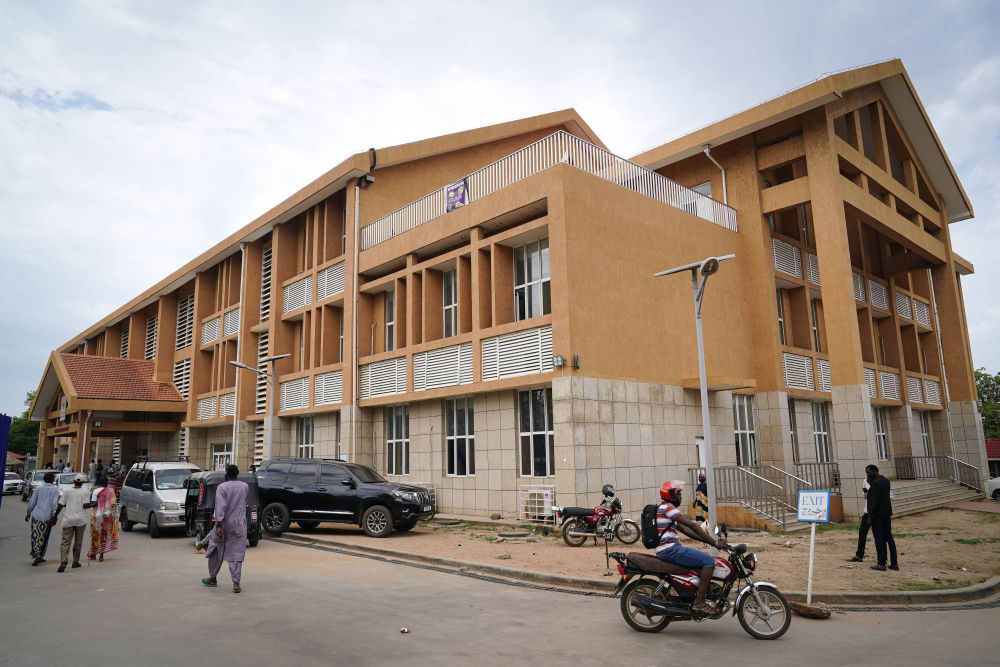 中国援南苏丹医疗队守护当地民众健康 中国援南苏丹医疗队守护当地民众健康