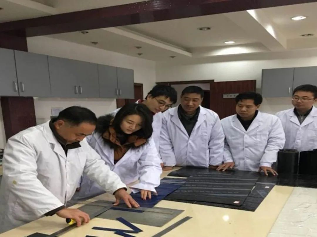 武汉女生25岁回国接手家族企业,现状公开 武汉女生25岁回国接手家族企业,现状公开