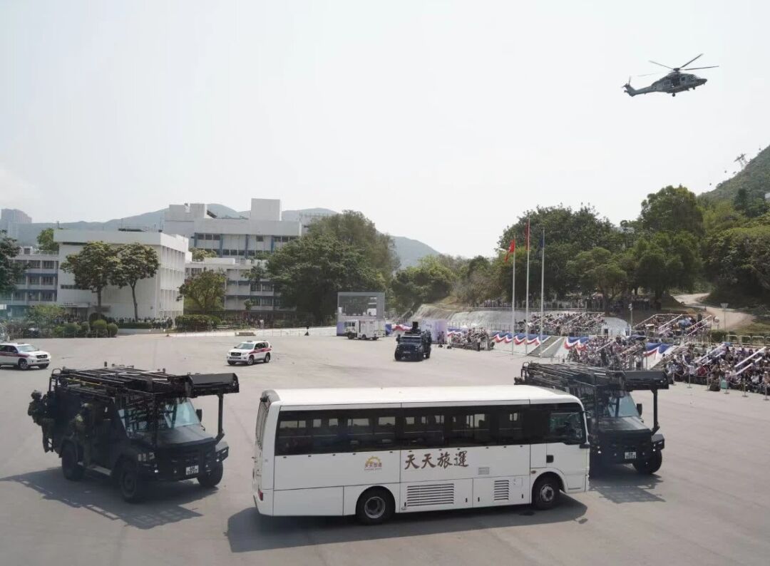 场面震感！飞虎队、反恐特勤队、飞行服务队齐上阵