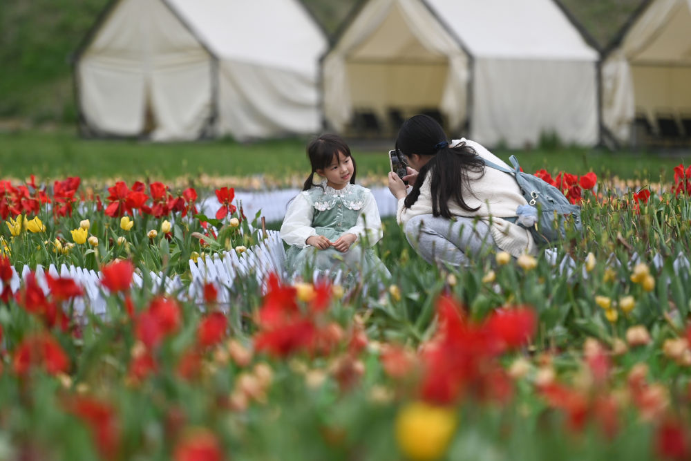 浙江安吉：山川乐园引客来