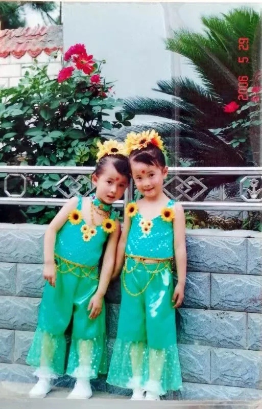 双胞胎姐妹，相逢在北大！