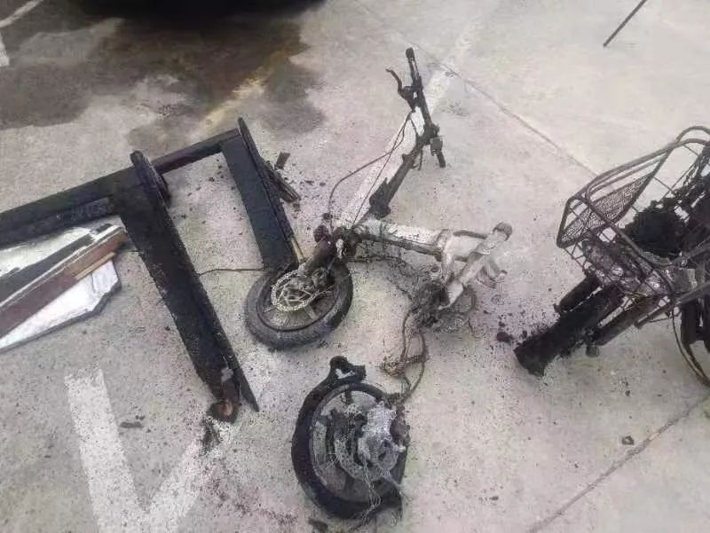 上海一小区又因它凌晨发生火灾，有人受伤！车主被警方处罚，最新→