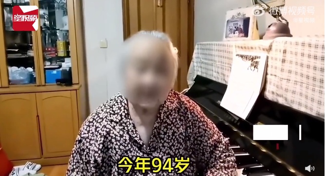 作孽！"上海老人控诉保姆卷走200万"案开庭！保姆：钱都花了…