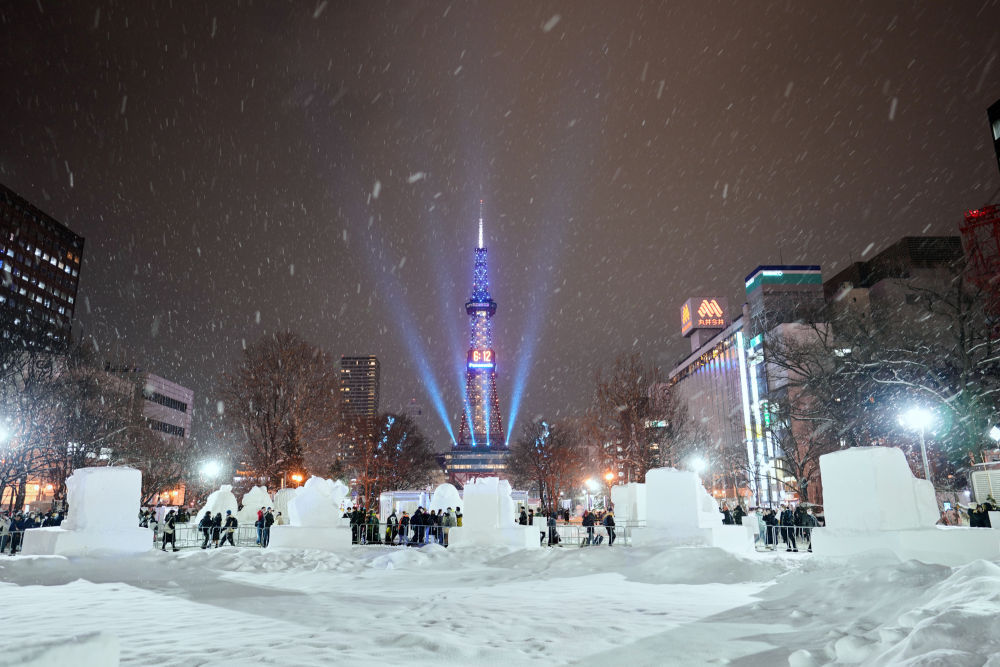 日本札幌气温攀升 创百余年最早突破25度纪录
