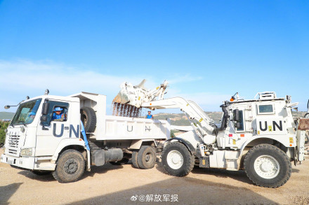 我第22批赴黎维和部队多功能工兵分队在黎以边境开展工程施工任务