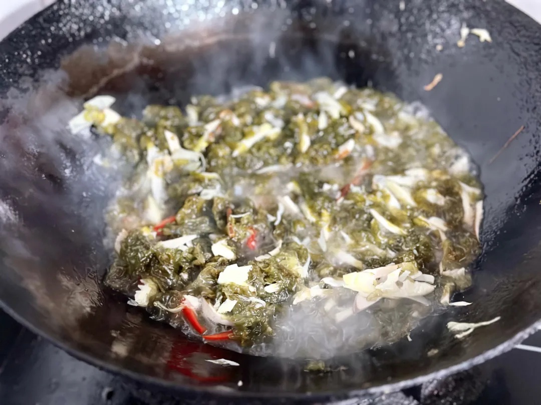 140元/斤!雨后大量出现!很多阜阳人小时候常捡来吃 140元/斤!雨后大量出现!很多阜阳人小时候常捡来吃