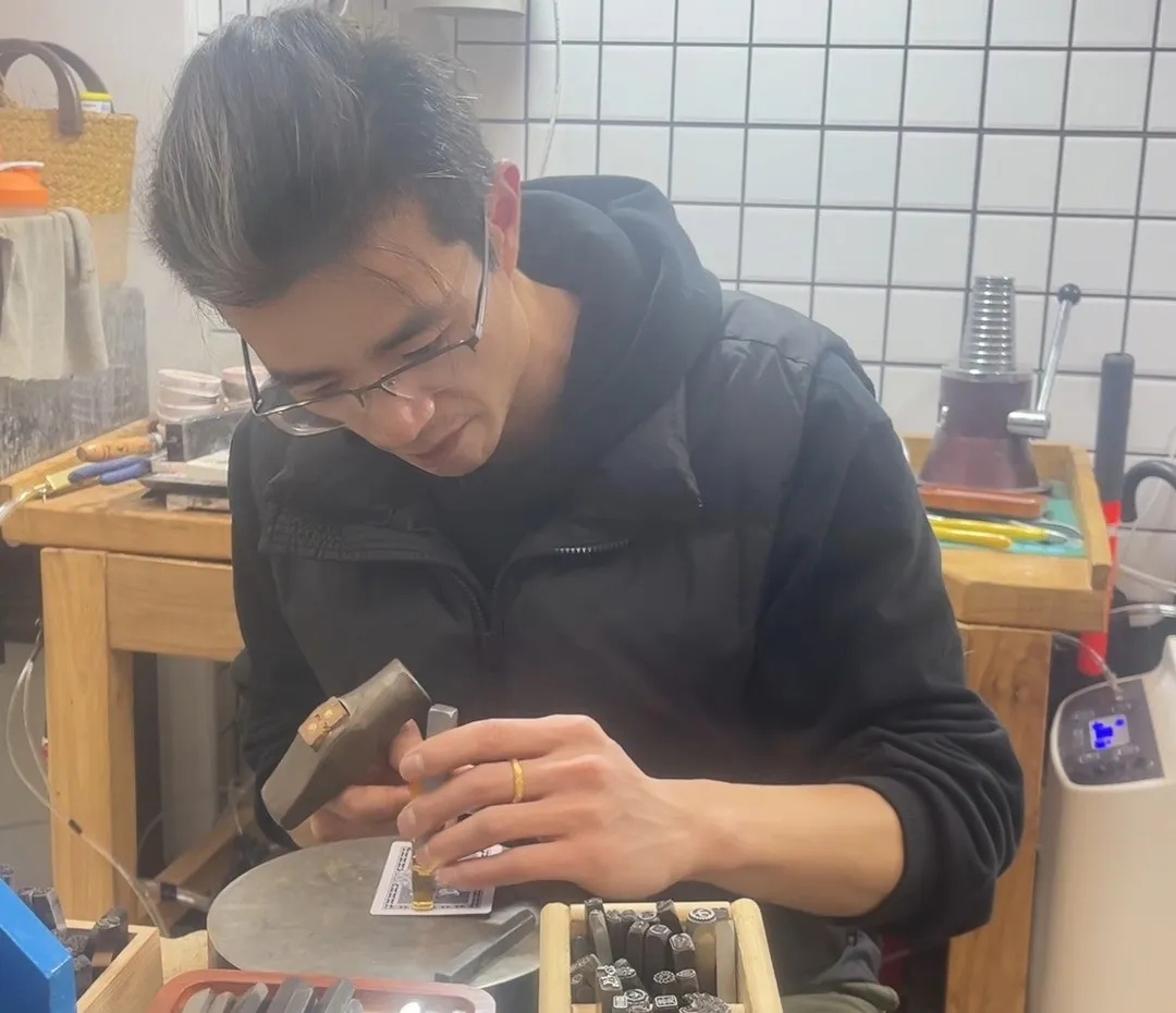 突然爆火!浙江老板月赚8万,忙到凌晨4点!有客人专门从外地赶来… 突然爆火!浙江老板月赚8万,忙到凌晨4点!有客人专门从外地赶来…