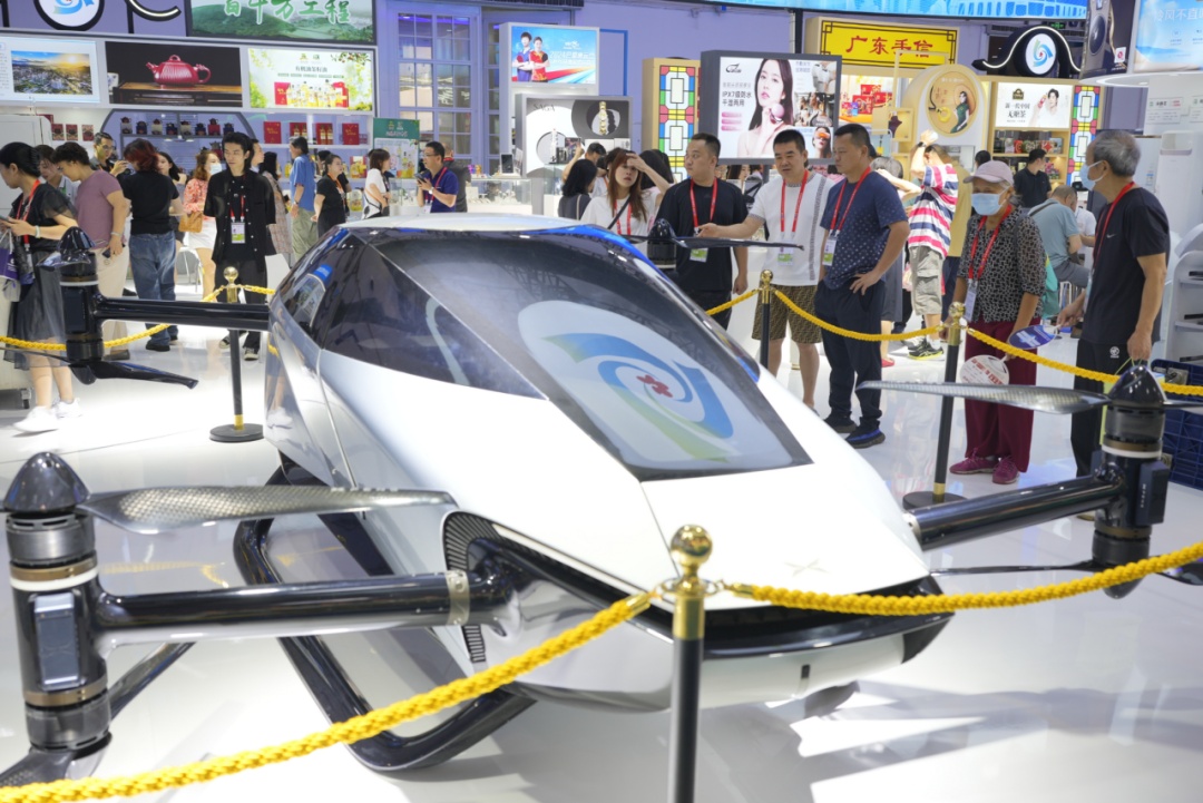 国货出圈，消博会上的国货“潮”在哪儿？