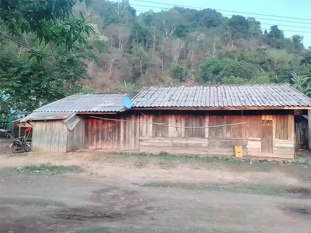 年轻的“90后”工长，两名弟弟也是铁路员工！