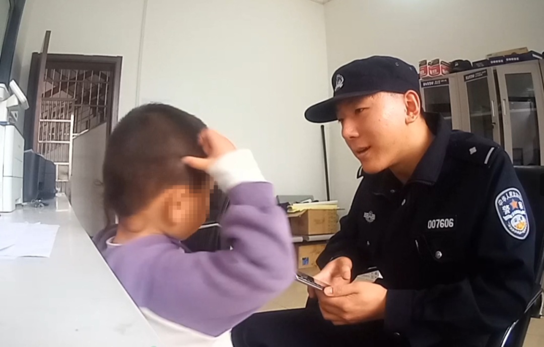 走失萌娃的主线“任务”→问懵警察叔叔 走失萌娃的主线“任务”→问懵警察叔叔