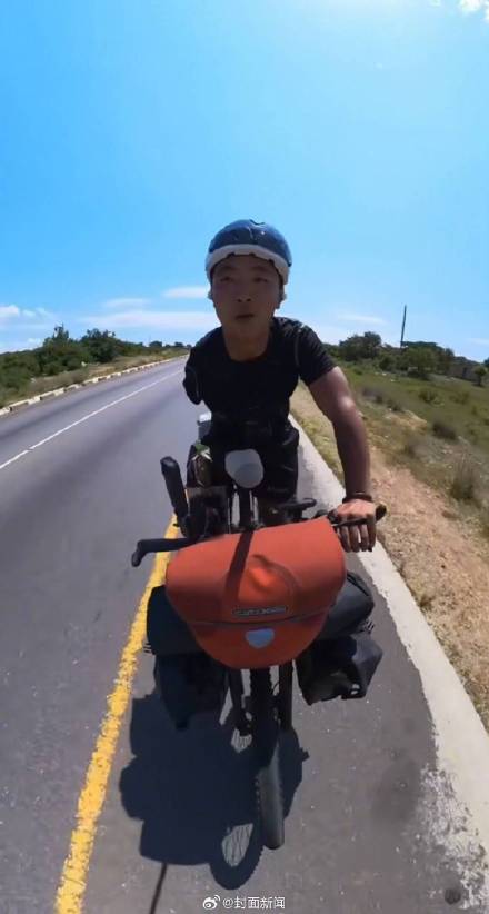 太酷了!独腿独臂小伙骑自行车环游世界 太酷了!独腿独臂小伙骑自行车环游世界