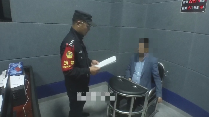 莫怀侥幸心理！在动车上吸烟，代价有多大？