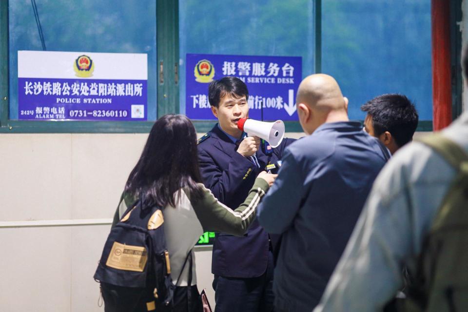 预计五一客流井喷！广铁日均发送旅客252万人次