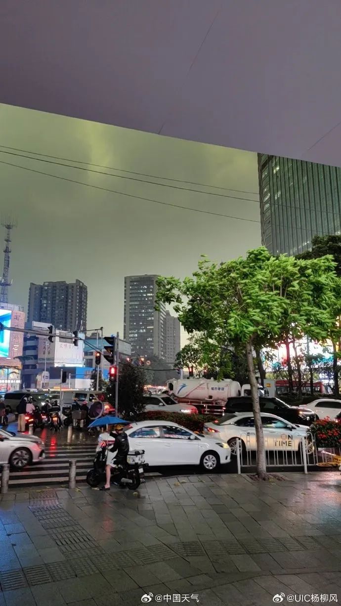 上海晴暖最高23℃，明天又有转折！弓形飑线横扫广东，白昼如黑夜